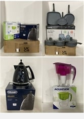 3 X KITCHEN ITEMS TO INCLUDE DELONGHI BRILLANTE 1.7L ELECTRIC KETTLE IN BLACK