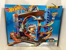 HOTWHEELS ULTIMATE GARAGE CITY FTB69-9783 - RRP £117