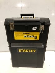 STANLEY 55.1L MOBILE WORK CENTER WITH METAL LATCHES TO INCLUDE STANLEY FATMAX SPIRIT LEVEL 60CM