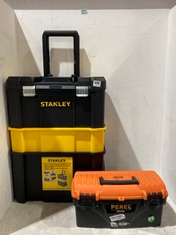 STANLEY ESSENTIAL ROLLING WORKSHOP WITH METAL LATCHES TO INCLUDE PEREL TOOLBO 410X209X195MM BLACK/ORANGE