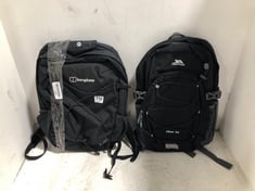 BERGHAUS 20L 24/7 FLOW TECHNOLOGY BACKPACK BLACK TO INCLUDE TRESPASS ALBUS 30 BACKPACK BLACK