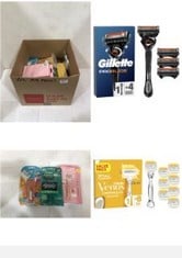 12X ASSORTED RAZORS TO INCLUDE GILLETTE VENUS COMFORTGLIDE COCONUT PLUS OLAY WOMEN'S RAZOR- 8 BLADES, 5 BLADES FOR A SMOOTH, CLOSE SHAVE THAT LASTS, GILLETTE PROGLIDE MEN'S RAZOR WITH FLEXBALL TECHNO