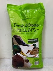 APPROX 12 X COPDOCK MILL DUCK & GOOSE PELLETS COMPLETE DIET FOR ADULT WATERFOWL 20KG - BBE 07/10/24