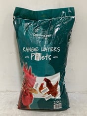 APPROX 16 X COPDOCK MILL RANGE LAYERS PELLETS CHICKEN FEED 20KG - BBE 09/08/24