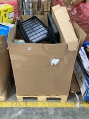 PALLET OF ASSORTED ITEMS TO INCLUDE TOP TECH SINGLE BARREL FOOT PUMP