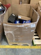 PALLET OF ASSORTED ITEMS TO INCLUDE STREETWIZE 8L PORTABLE POWER SPRAYER