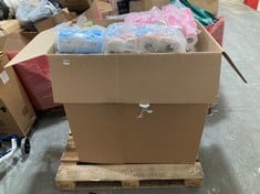 PALLET OF ASSORTED ITEMS TO INCLUDE REGINA BLITZ TRIPLE LAYERED STRENGTH HOUSEHOLD TOWEL 4 X 2 ROLLS