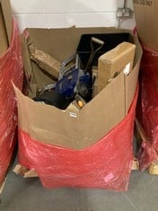 PALLET OF ASSORTED ITEMS TO INCLUDE BLACK PLASTIC BUCKET