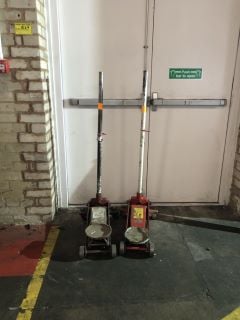 2 X RED 2 TONNE HYDRAULIC FLOOR TROLLEY VEICHLE JACKS