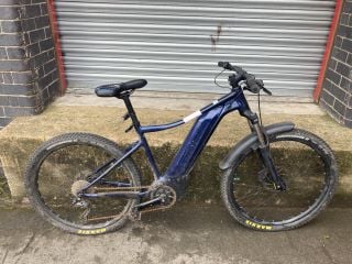 GIANT PHANTOM ELECTRIC MOUNTAIN BIKE (VAT ONLY PAYABLE ON BUYERS PREMIUIM)