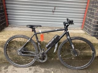 PURE ELECTRIC MOUNTAIN BIKE (MPSS02758316) (VAT ONLY PAYABLE ON BUYERS PREMIUIM)