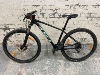 SPECIALIZED MOUNTAIN BIKE (MPSS01549893) (VAT ONLY PAYABLE ON BUYERS PREMIUIM)