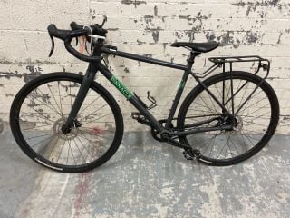 PINNACLE ROAD BIKE (MPSS03074119) (VAT ONLY PAYABLE ON BUYERS PREMIUIM)