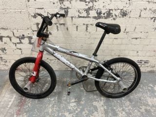 APOLLO BMX BIKE (MPSS02867325) (VAT ONLY PAYABLE ON BUYERS PREMIUIM)