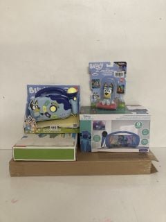 QTY OF ITEMS TO INCLUDE BLUEY 2 IN 1 NIGHT LIGHT AND TORCH