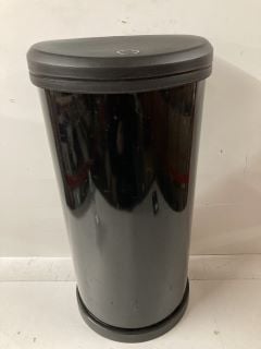 CURVER DECO BIN 40L