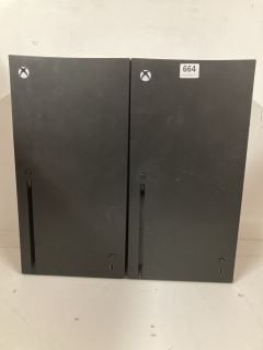 2 X XBOX SERIES X REPLICA DESK FRIDGE