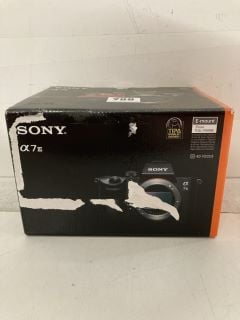 SONY A7 III ILCE 7M E-MOUNT 35MM FULL MOUNT CAMERA - RRP Â£900 (CAGE NUMBER 74367)