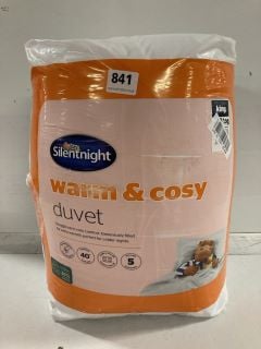 SILENTNIGHT WARM & COSY DUVET