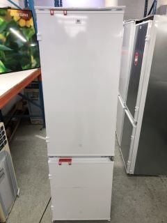 AEG INTEGRATED FRIDGE FREEZER MODEL OSC5S181ES RRP £549