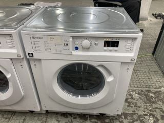 INDESIT INTEGRATED WASHER DRYER MODEL BIWDIL75125 RRP £479 (EX-DISPLAY)