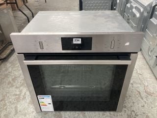 NEFF SINGLE ELECTRIC OVEN MODEL B3CCC0AN0B RRP £579 (EX-DISPLAY)