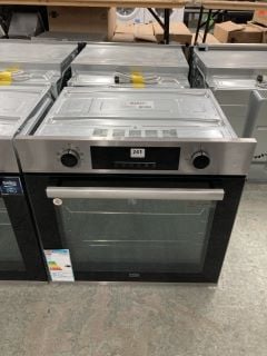 BEKO SINGLE ELECTRIC OVEN MODEL BBIE22300XFP RRP £229 (EX-DISPLAY)