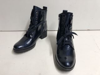 GABOR ROCK LACK ANKLE BOOTS SIZE 3.5