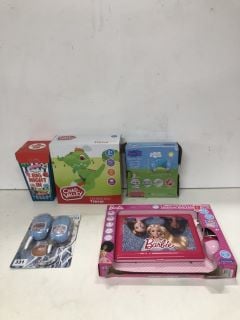 TOYS AND GAMES TO INCLUDE A WALKIE TALKIE SET