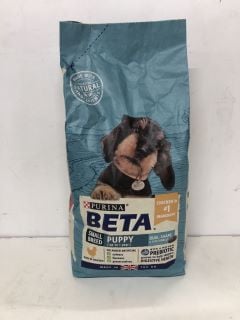 4 SACKS OF BETA SMALL BREED PUPPY FOOD BBE: 12/25