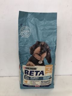 4 SACKS OF BETA SMALL BREED PUPPY FOOD BBE: 12/25