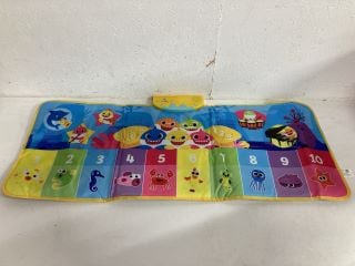 QTY OF CHILDREN'S PIANO MAT