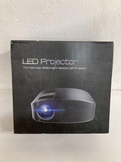 LED PROJECTOR HIGH RESOLUTION PROJECTOR