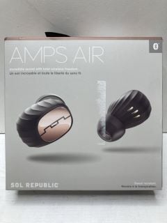 SOL REPUBLIC AMPS AIR EARBUDS WITH CHARGING CASE