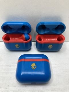 BOX OF EARBUD CHARGING CASES