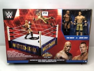 WWE WRESTLEMANIA SUPERSTAR RING BUNDLE