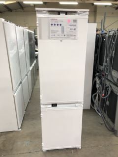 GRUNDIG INTEGRATED FRIDGE FREEZER MODEL NO: GKFED473 (EX DISPLAY)