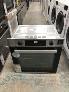 BEKO BUILT-IN ELECTRIC SINGLE OVEN MODEL NO: BBIE22300XFP (EX DISPLAY)