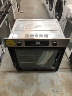 NEFF BUILT-IN ELECTRIC SINGLE OVEN MODEL NO: B3CCC0AN0B (EX DISPLAY)