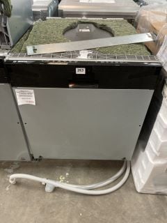 BOSCH INTEGRATED DISHWASHER MODEL NO: SMV2ITX18G (EX DISPLAY)