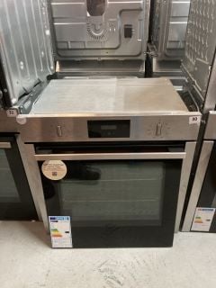 NEFF BUILT-IN ELECTRIC SINGLE OVEN MODEL NO: B3CCC0AN0B RRP: £549.00  (EX DISPLAY)