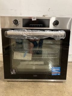 BEKO BUILT-IN SINGLE OVEN - MODEL NO: BBIE22300XFP (EX DISPLAY)