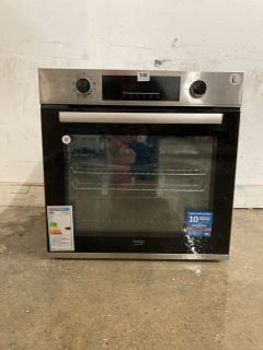 BEKO BUILT-IN SINGLE OVEN - MODEL NO: BBIE22300XFP (EX DISPLAY)