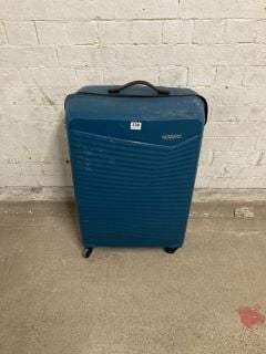 AMERICAN TOURISTER BLUE SUITCASE