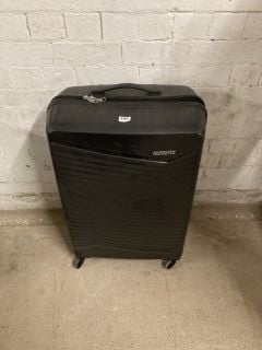 AMERICAN TOURISTER BLACK SUITCASE