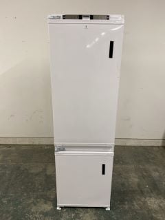 GRUNDIG INTEGRATED 70/30 FROST FREE FRIDGE FREEZER MODEL NO: GKFED473 - RRP £630 (EX-DISPLAY)