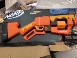 PALLET OF ITEMS INC NERF/ROBLOX BLASTER, DRIED MEAL WORMS