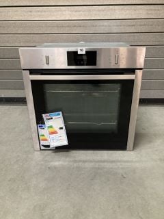 NEFF INTEGRATED SINGLE OVEN MODEL: B3CCC0AN0B (EX DISPLAY) RRP: £549