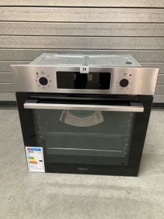 ZANUSSI INTEGRATED SINGLE OVEN MODEL: ZOHCX3X2 (EX DISPLAY) RRP: £359