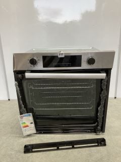 BEKO INTEGRATED SINGLE OVEN MODEL: BBIE22300XFP (EX DISPLAY)  RRP: £229